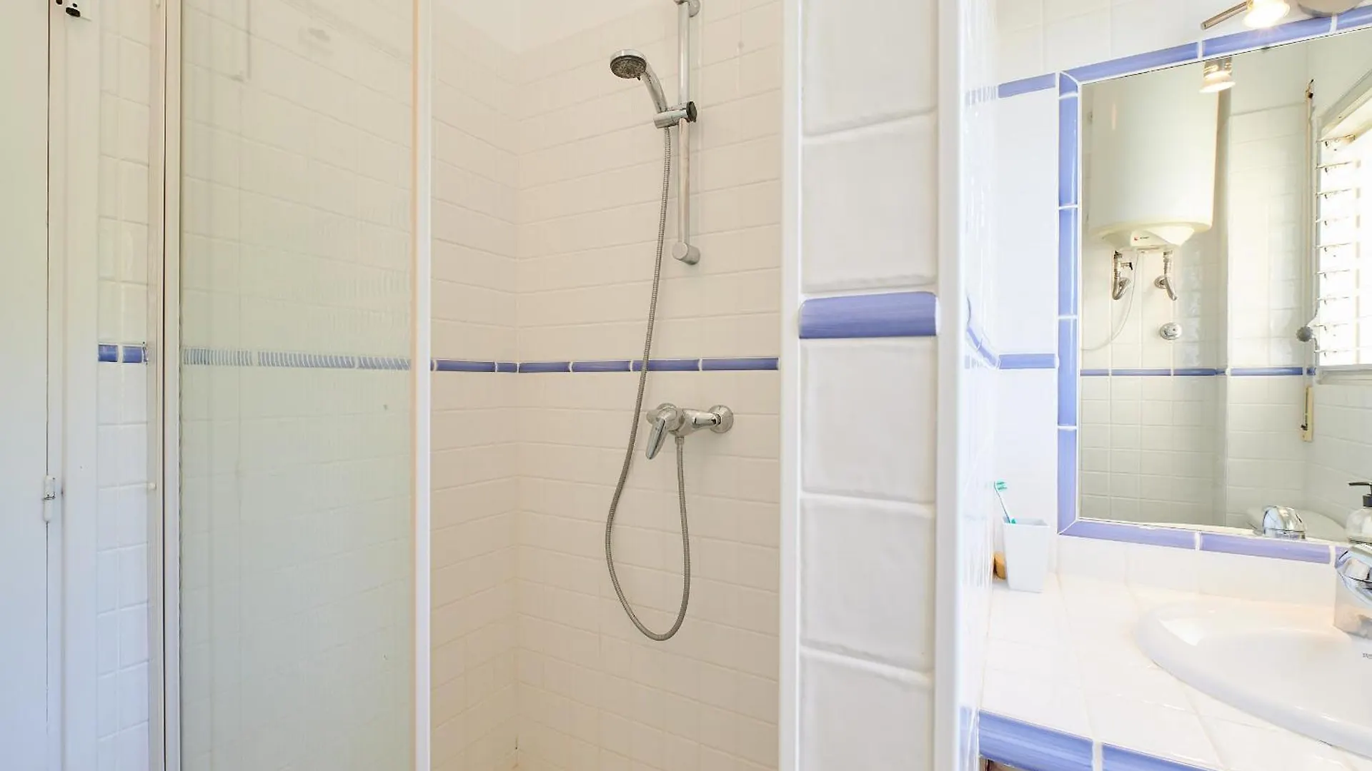 1Mirand3 Apartment Llafranc 0*,  Spain